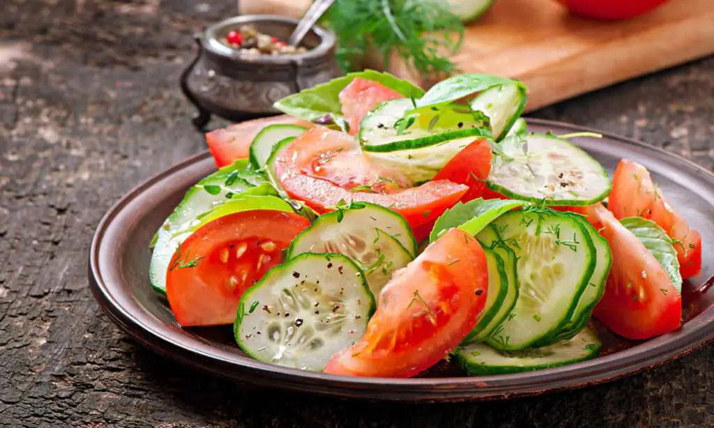 15 Healthy Salad Recipes for Nutrient-Packed Meals